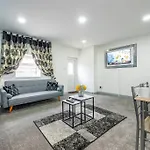 *2a* Ground Floor House Setup For Your Amazing & Relaxed + Free Parking + Free Fast Wifi