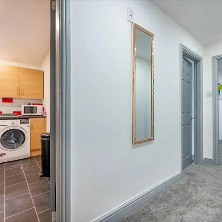 *2a* Ground Floor House Setup For Your Amazing & Relaxed + Free Parking + Free Fast Wifi Leeds (West Yorkshire)